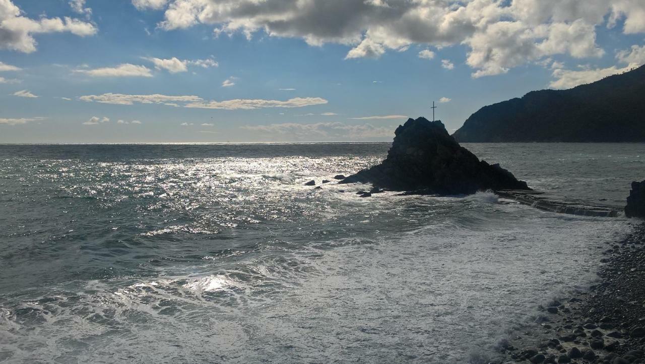 Camera Matrimoniale/Doppia con Letti Singoli con Vista Mare
