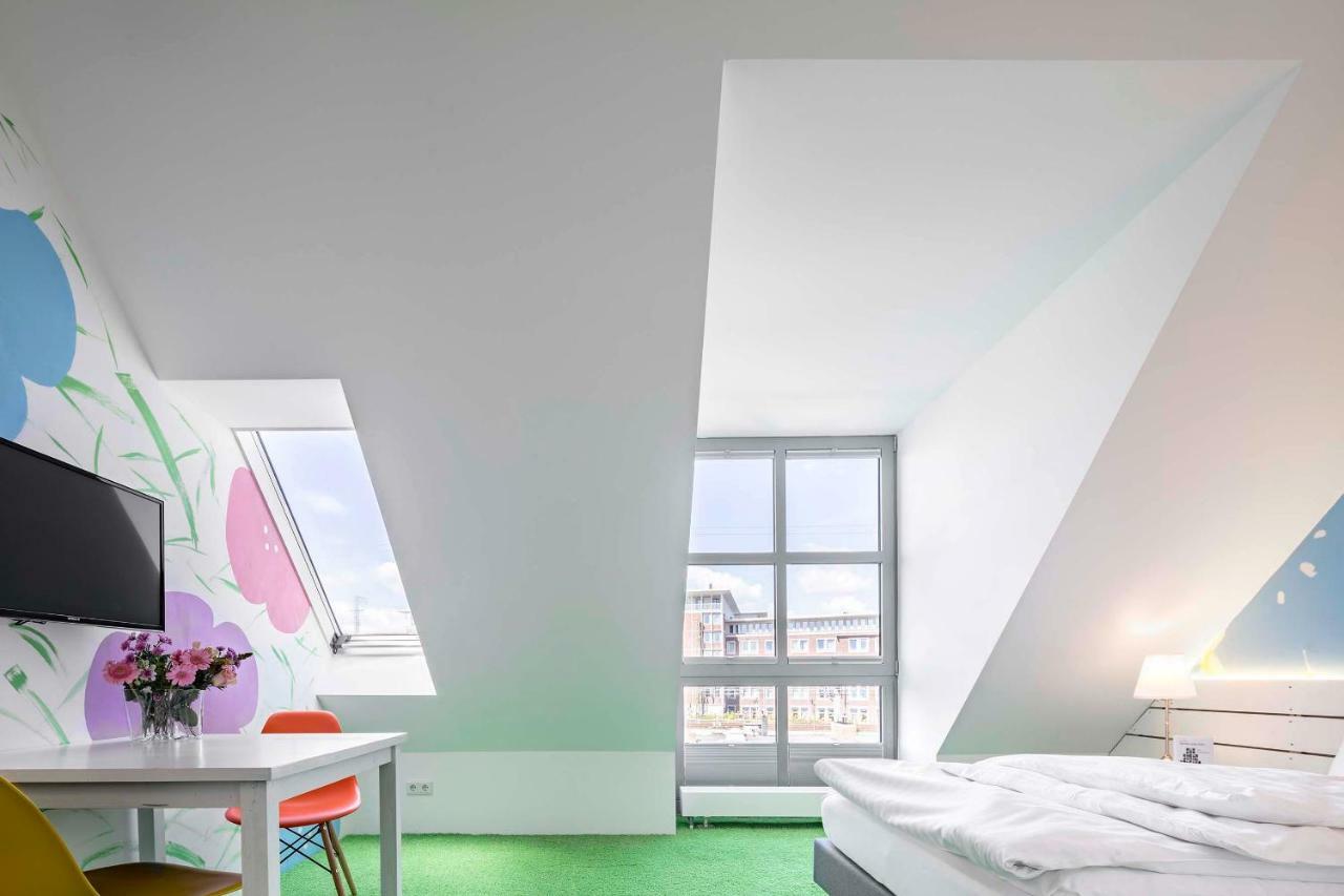 Doppel-/Zweibettzimmer mit Bad