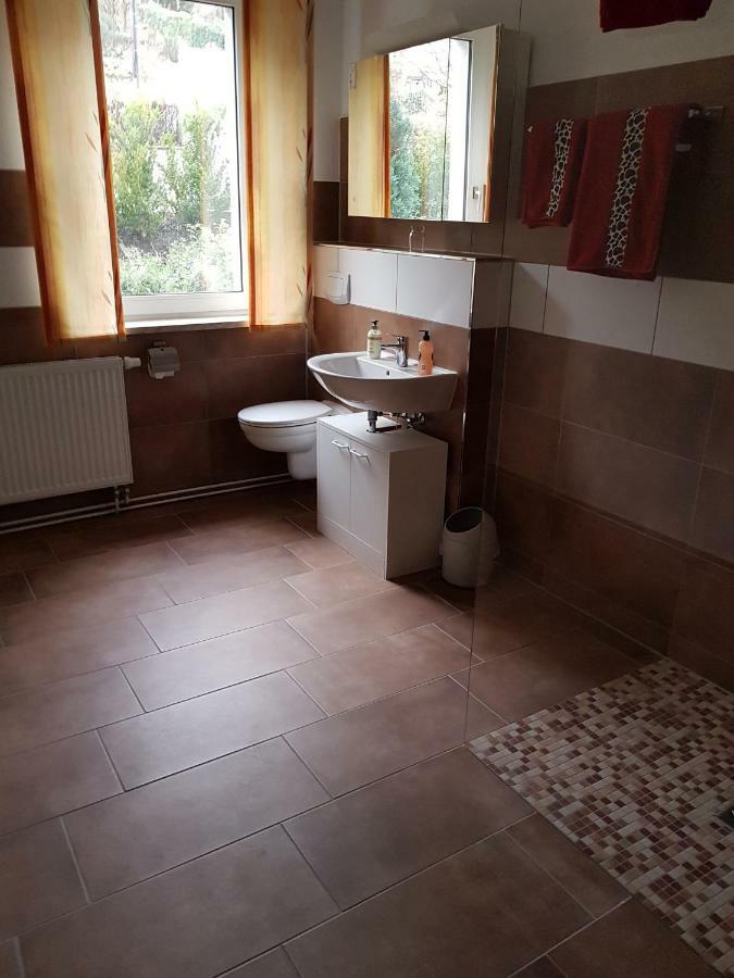 Eenpersoonskamer met Badkamer
