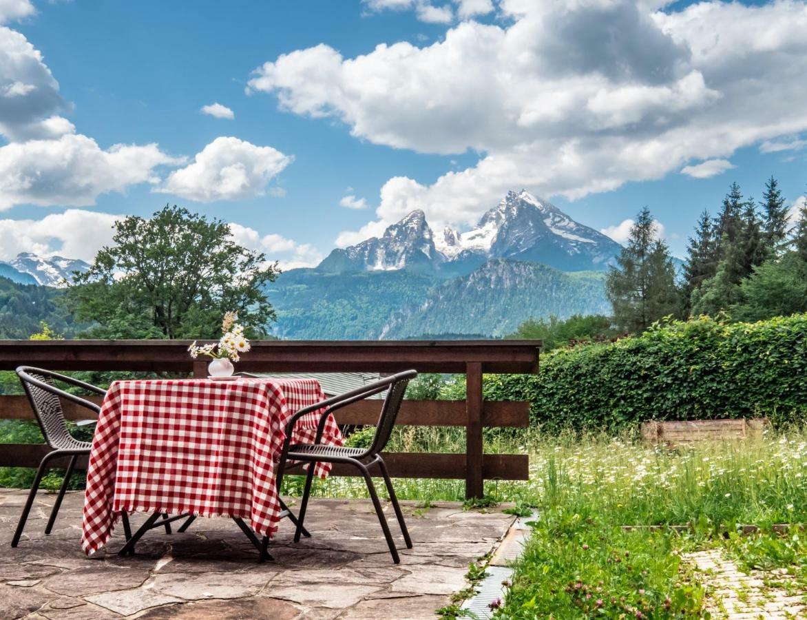 Apartment mit Terrasse
