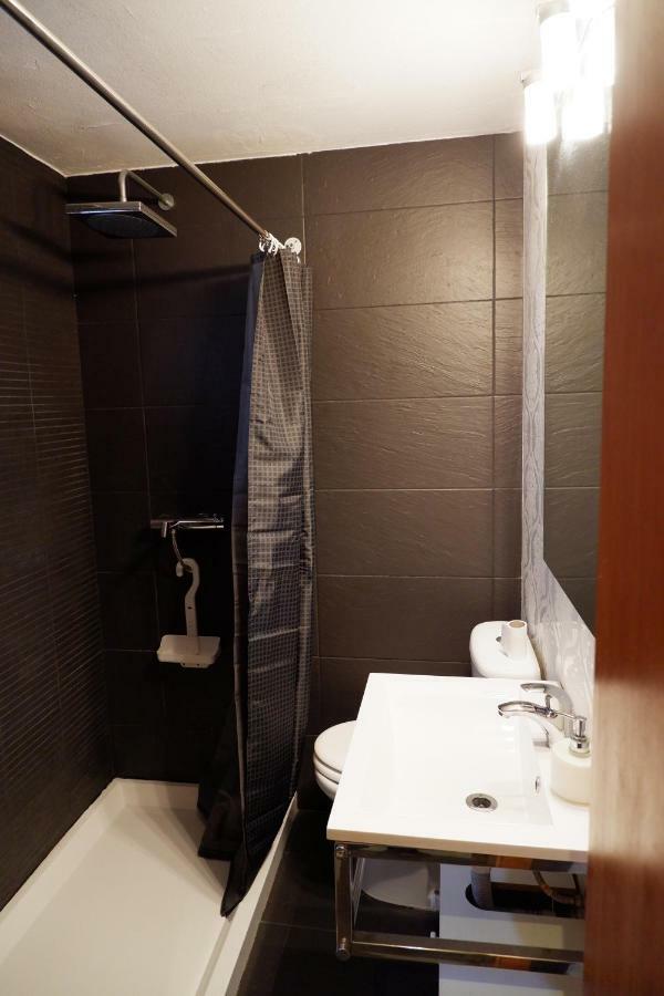 Chambre Double avec Salle de Bains Commune