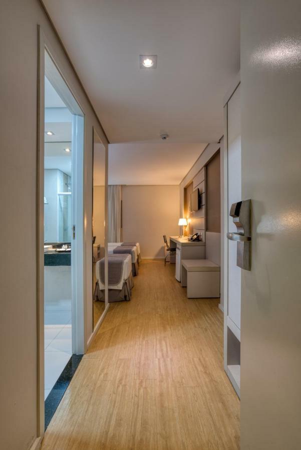 Quarto Triplo Standard