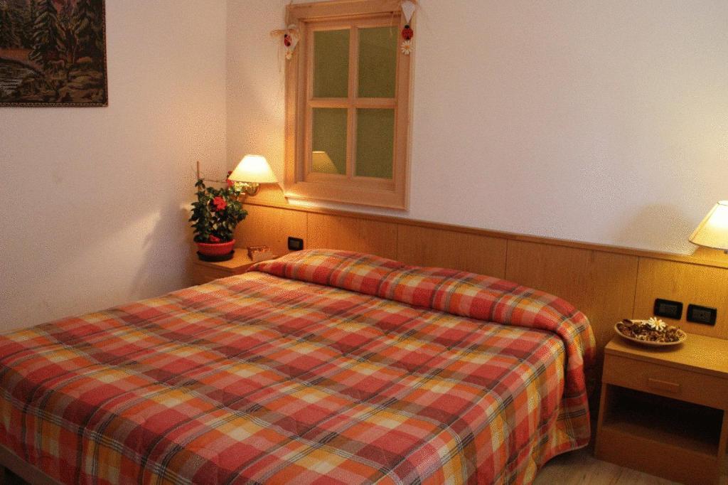 Triple Room,746137868:JPEG