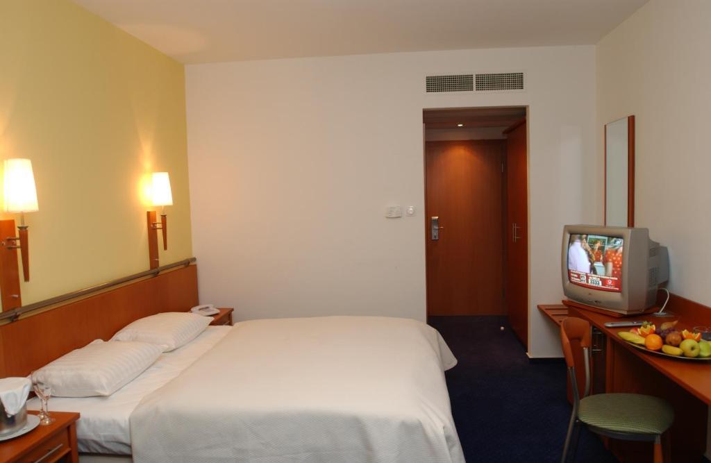 Chambre Double ou Lits Jumeaux