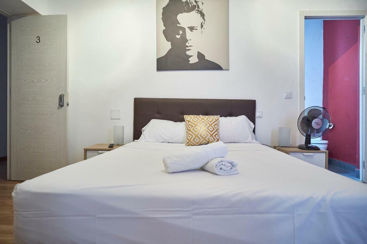 Double Room,1587545599:JPEG