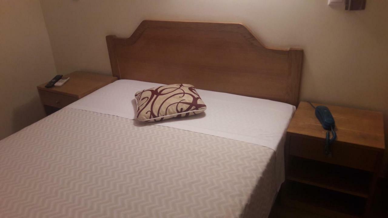 Quarto Duplo
