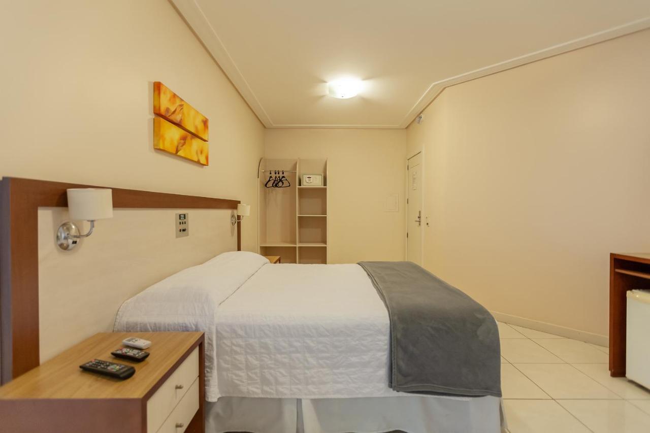 Quarto Duplo Deluxe