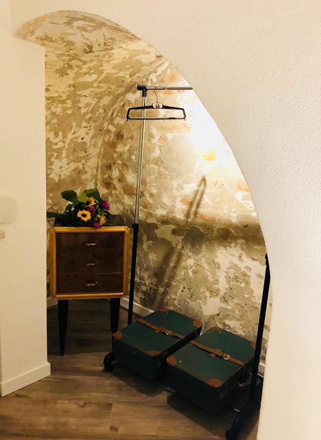 Camera Singola con Bagno Privato