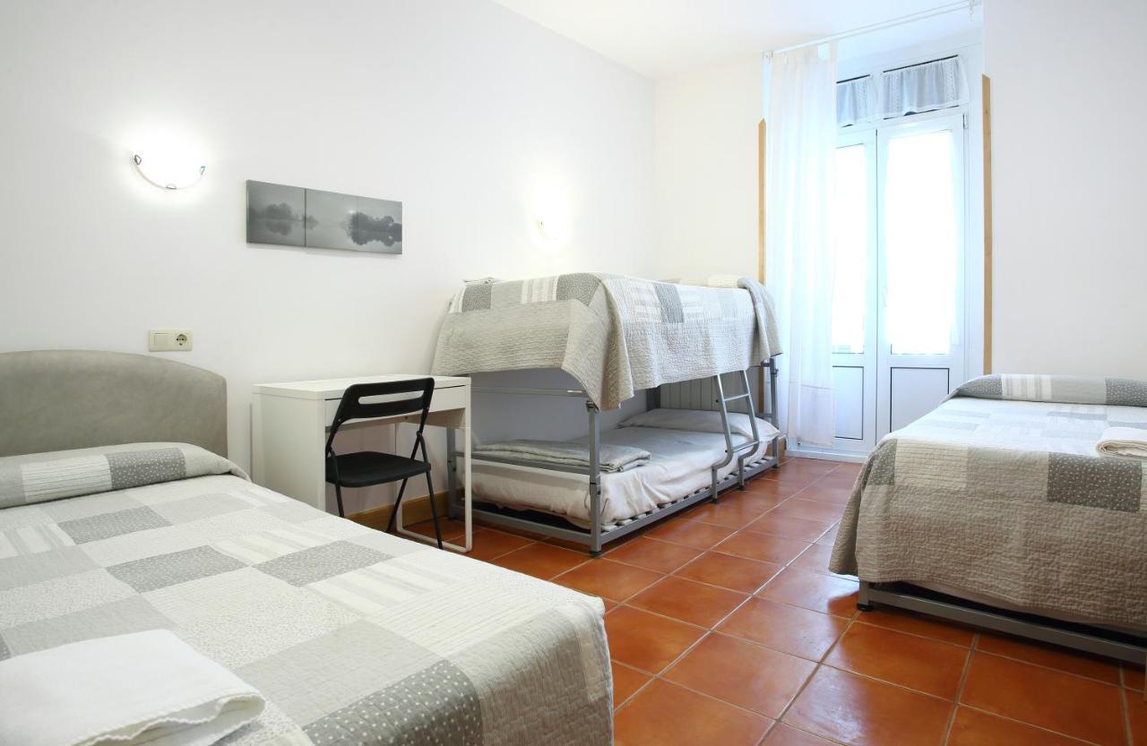 Chambre Familiale Standard avec Salle de Bains Commune