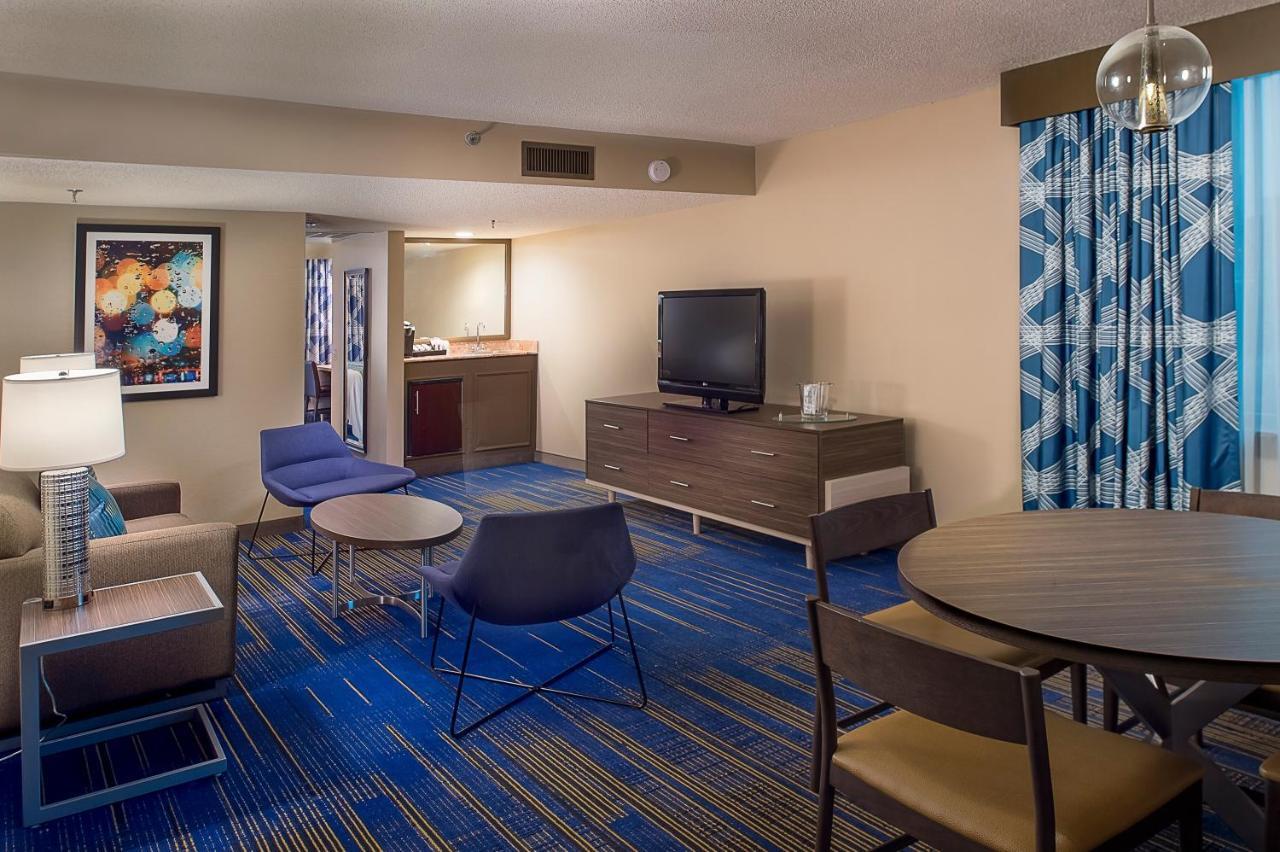 Superior King Suite,1217153308:JPEG