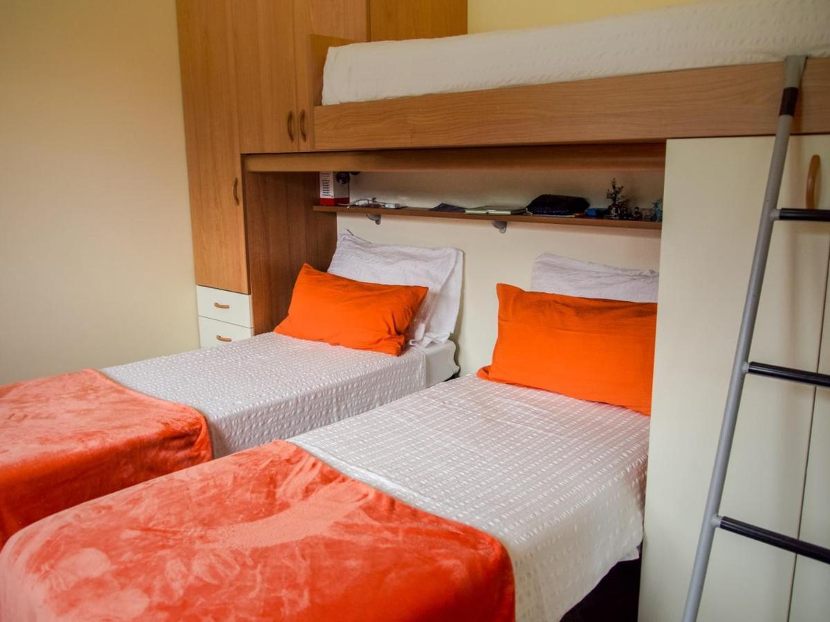 Appartamento con 2 Camere da Letto