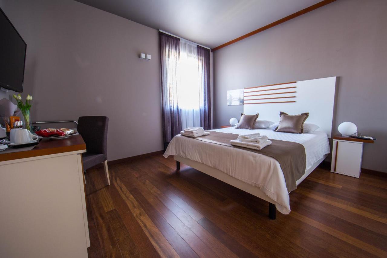 Chambre Lit King-Size Deluxe