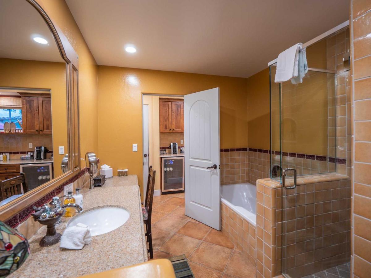 Luxury Suite 3