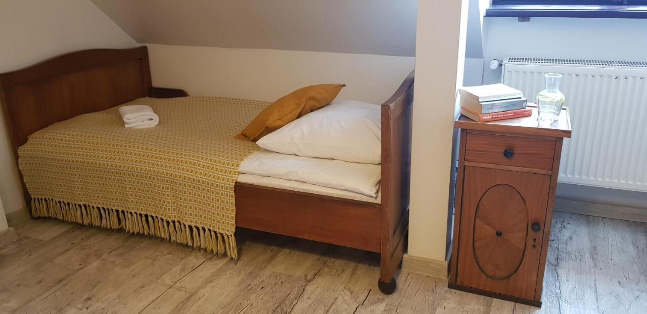 Quarto Superior com 2 Camas de Solteiro