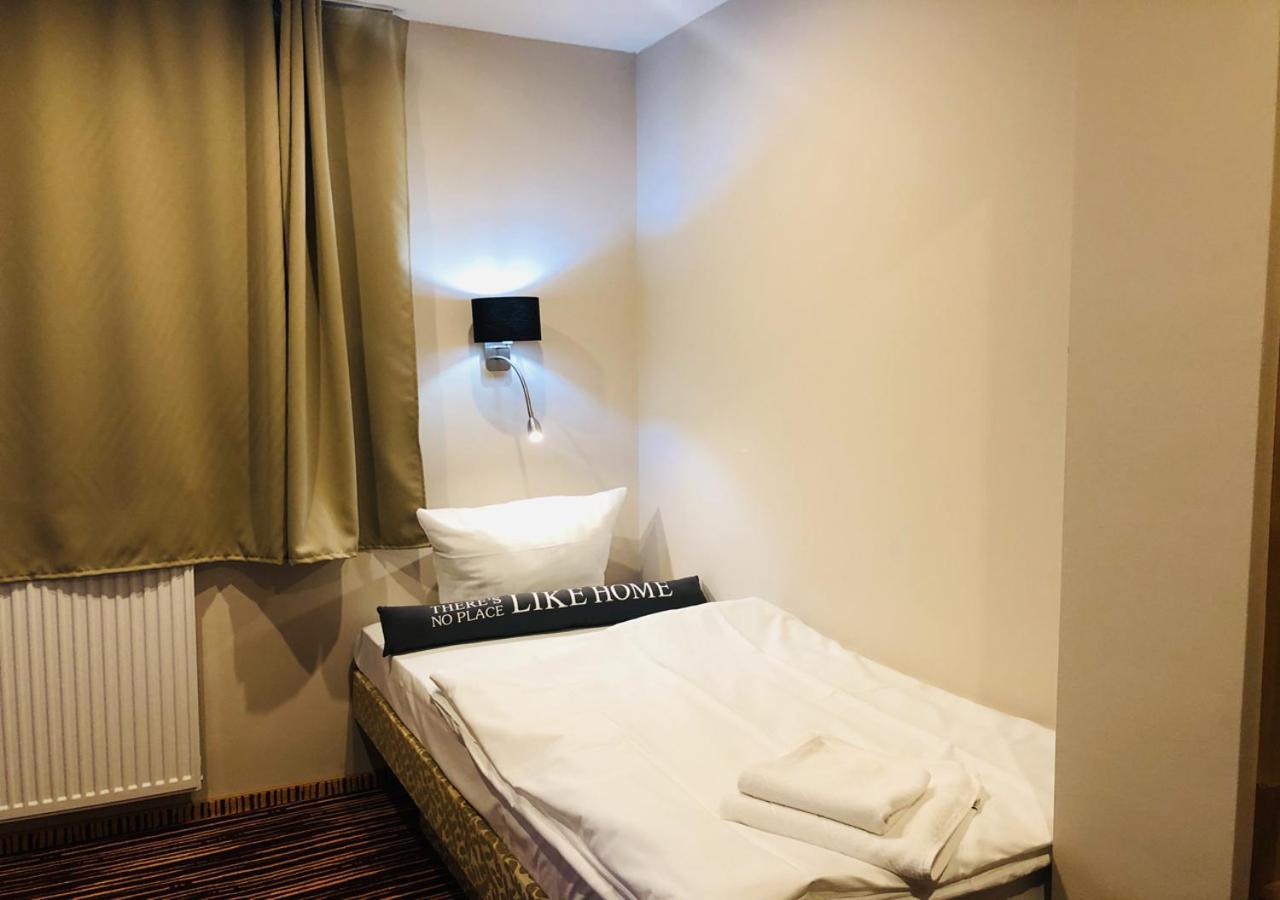 Standard Single Room,964638187:JPEG
