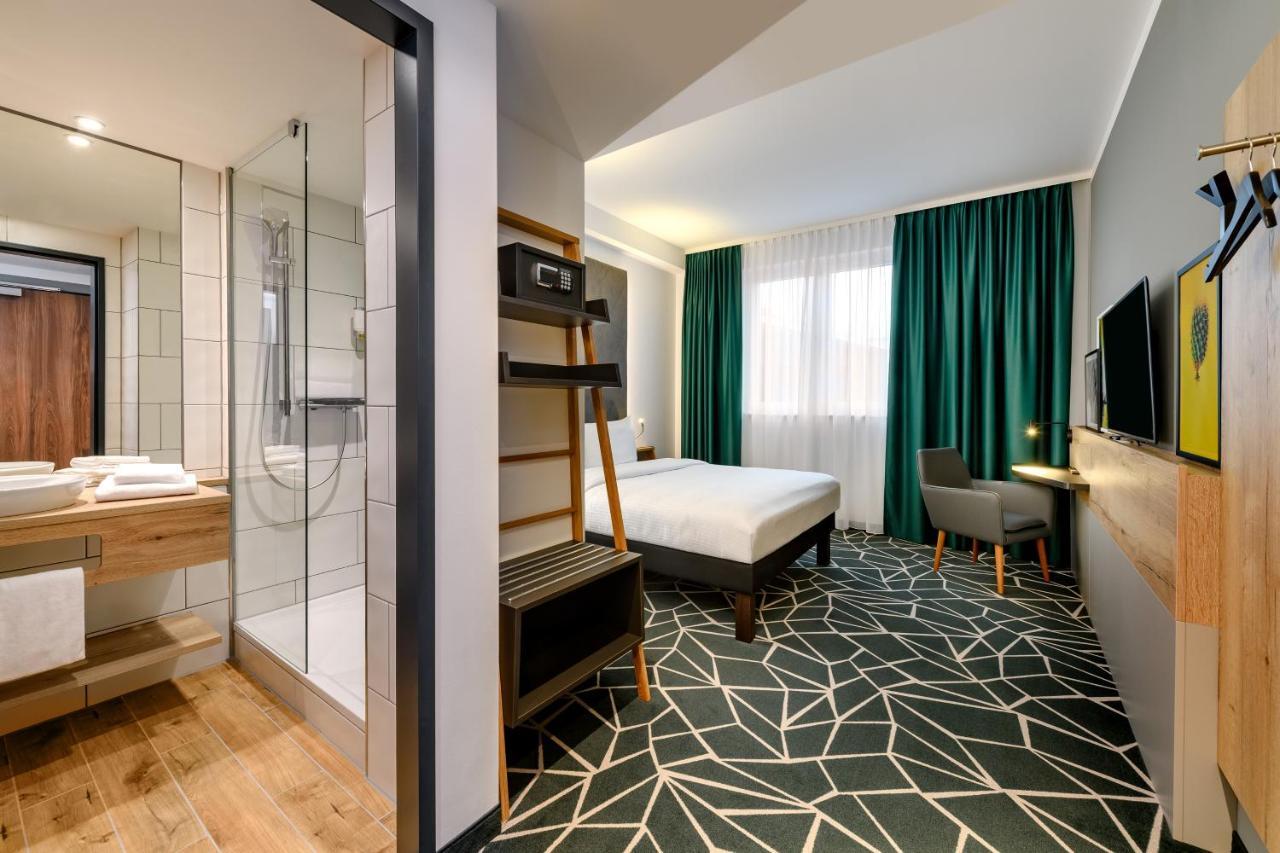 Standard Double Room,1284639070:JPEG
