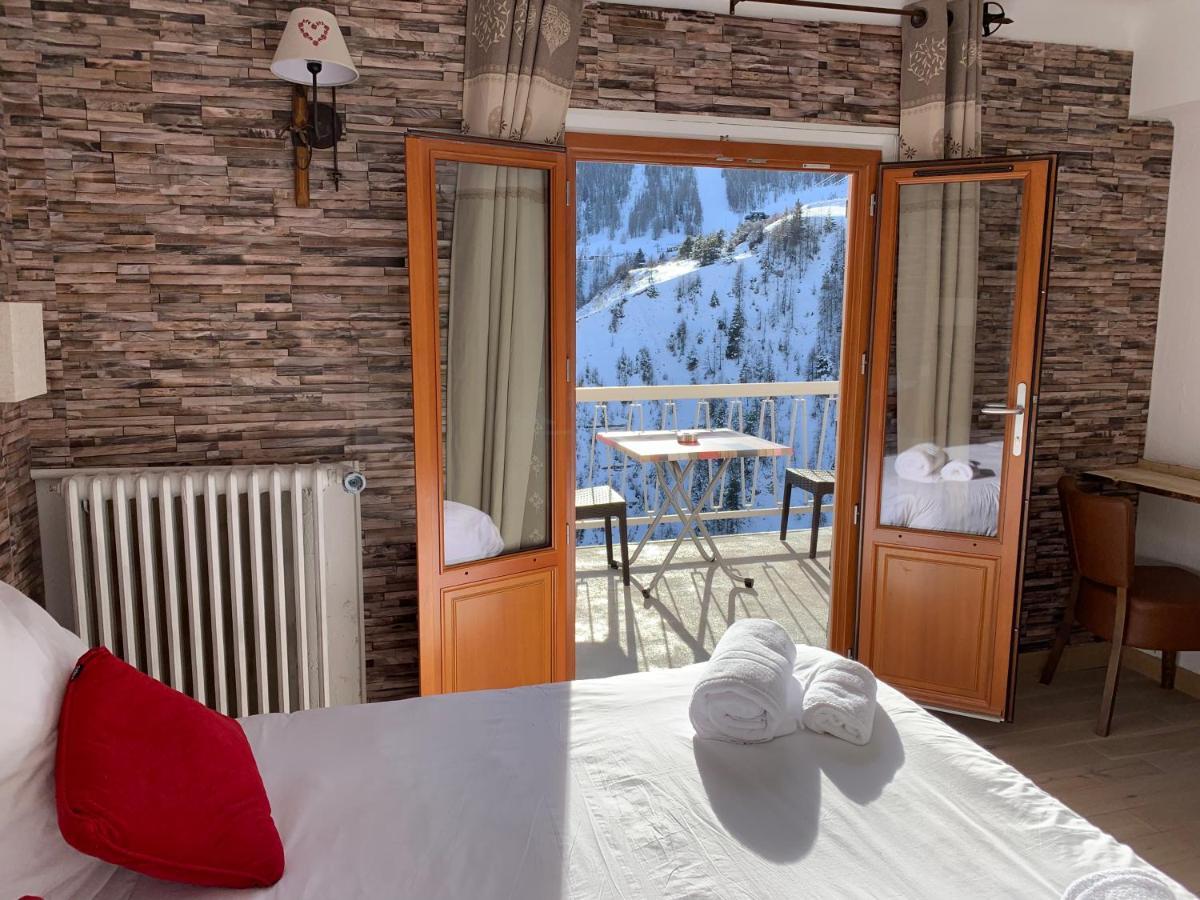 Chambre Familiale avec Terrasse - Portes Communicantes
