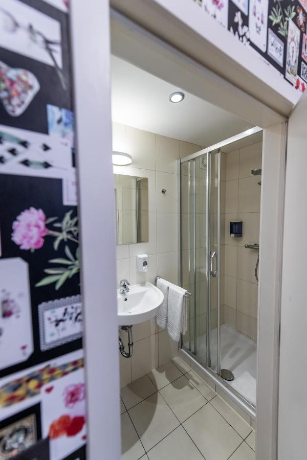 Chambre Familiale (4 Adultes)