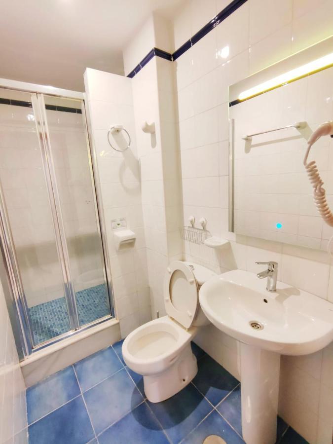 Tweepersoonskamer met Eigen Badkamer