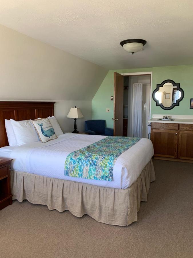 Queen Room Sea View