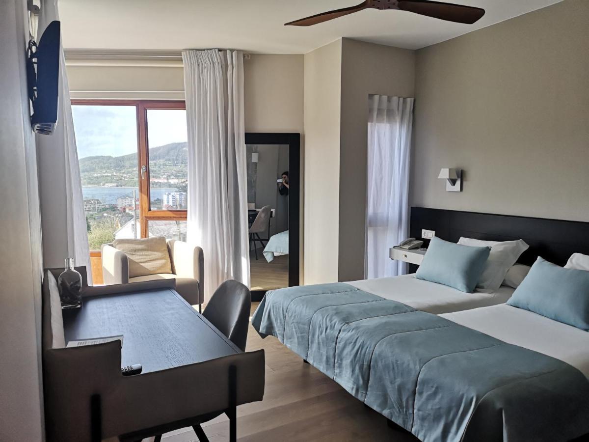 Double Room for Disabled Guests with Sea View,817130477:JPEG