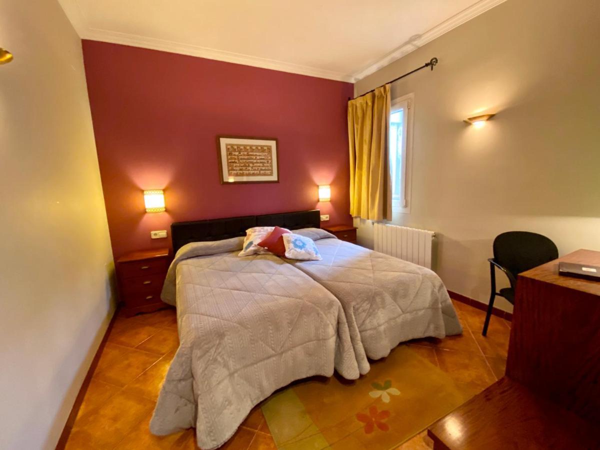Habitación Doble con baño - 2 camas
