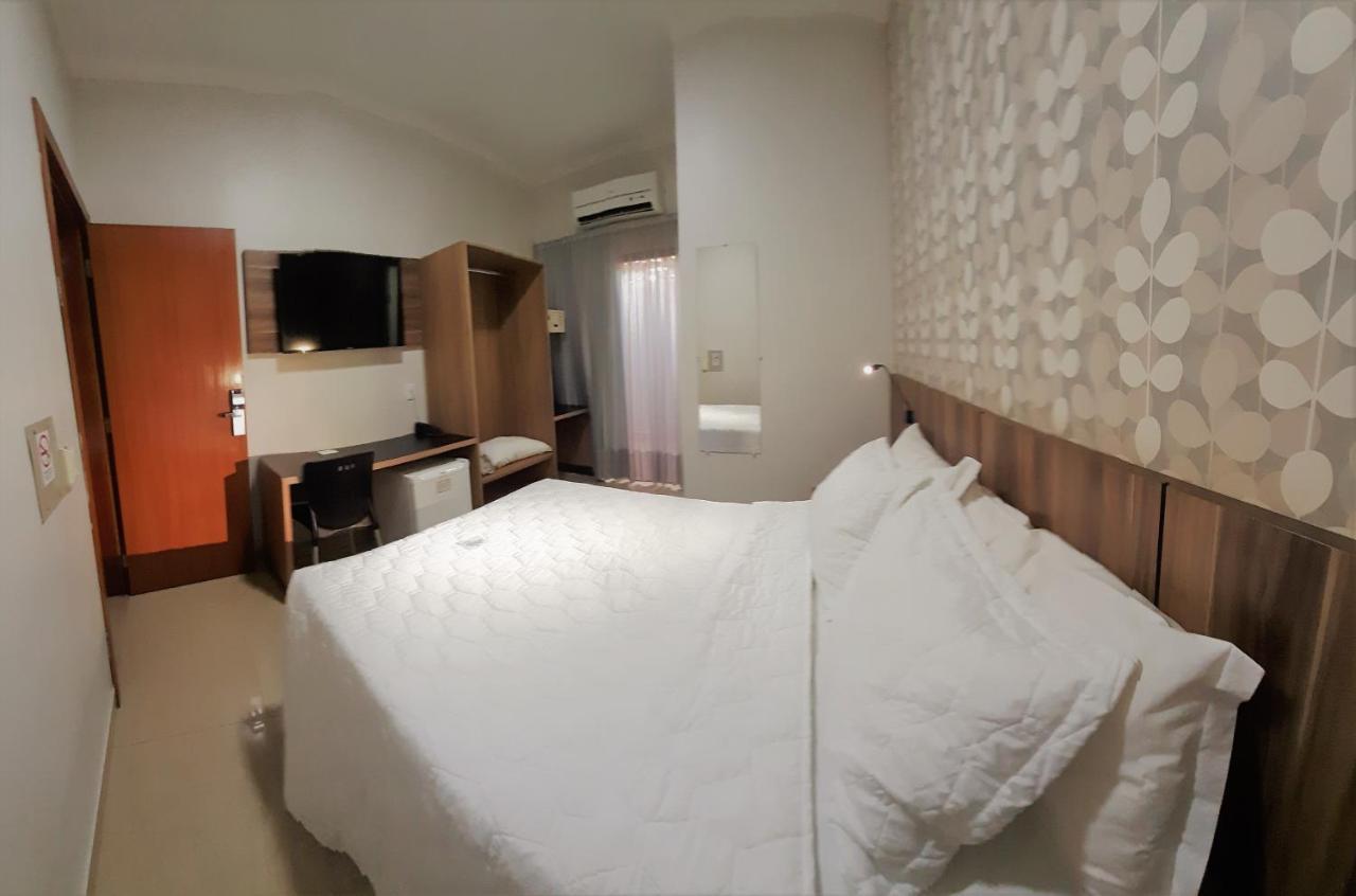 Quarto Duplo Standard