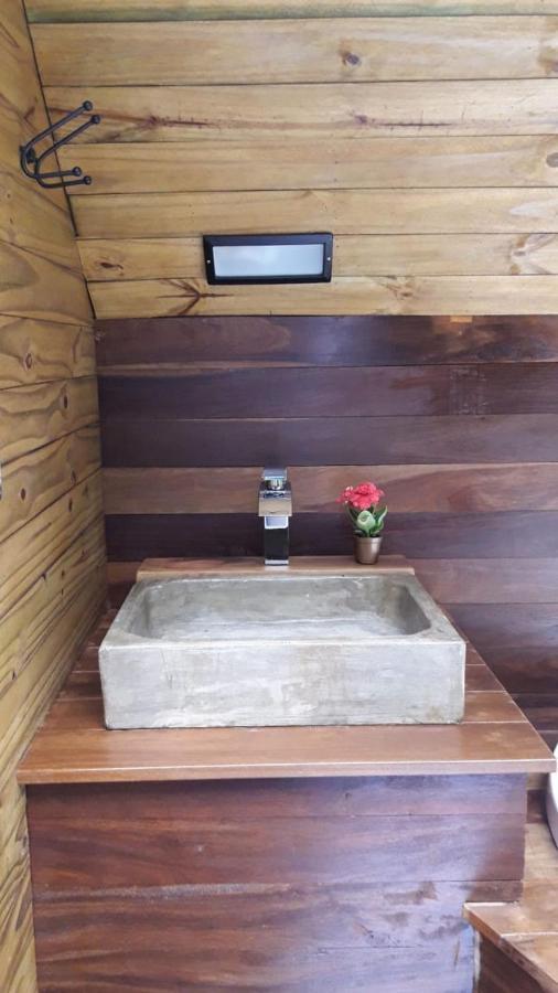 Quarto Duplo com Banheira de Hidromassagem