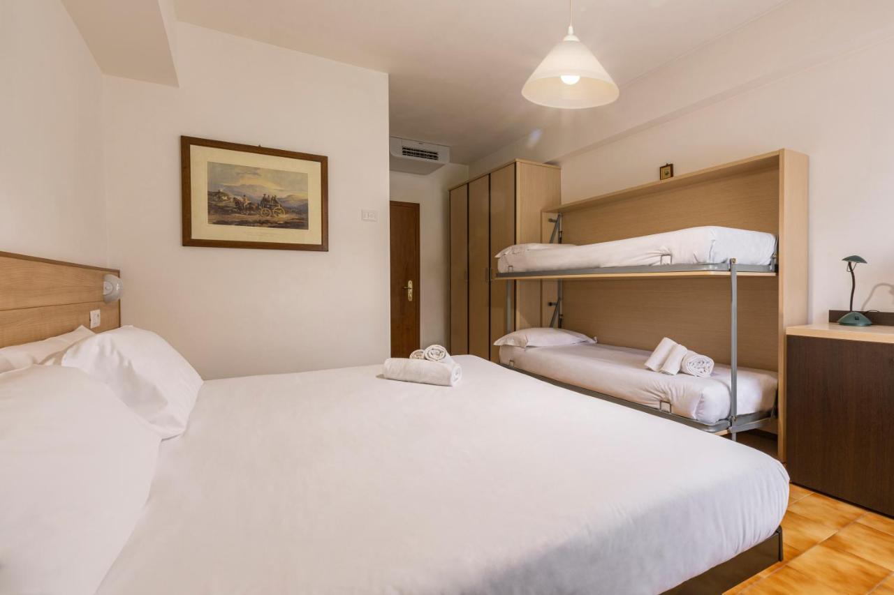 Standard Quadruple Room,1273197223:JPEG