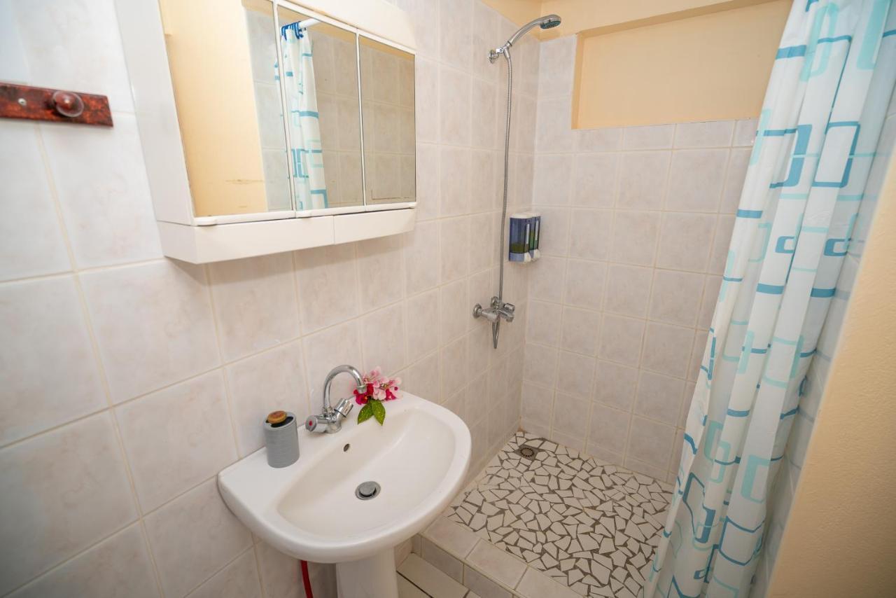 Quarto Duplo com Casa de Banho Privativa