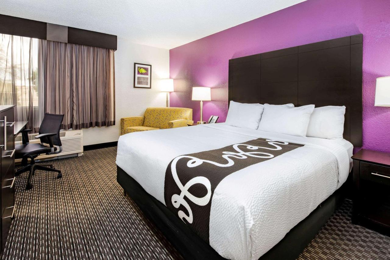 Kamer met Kingsize Bed