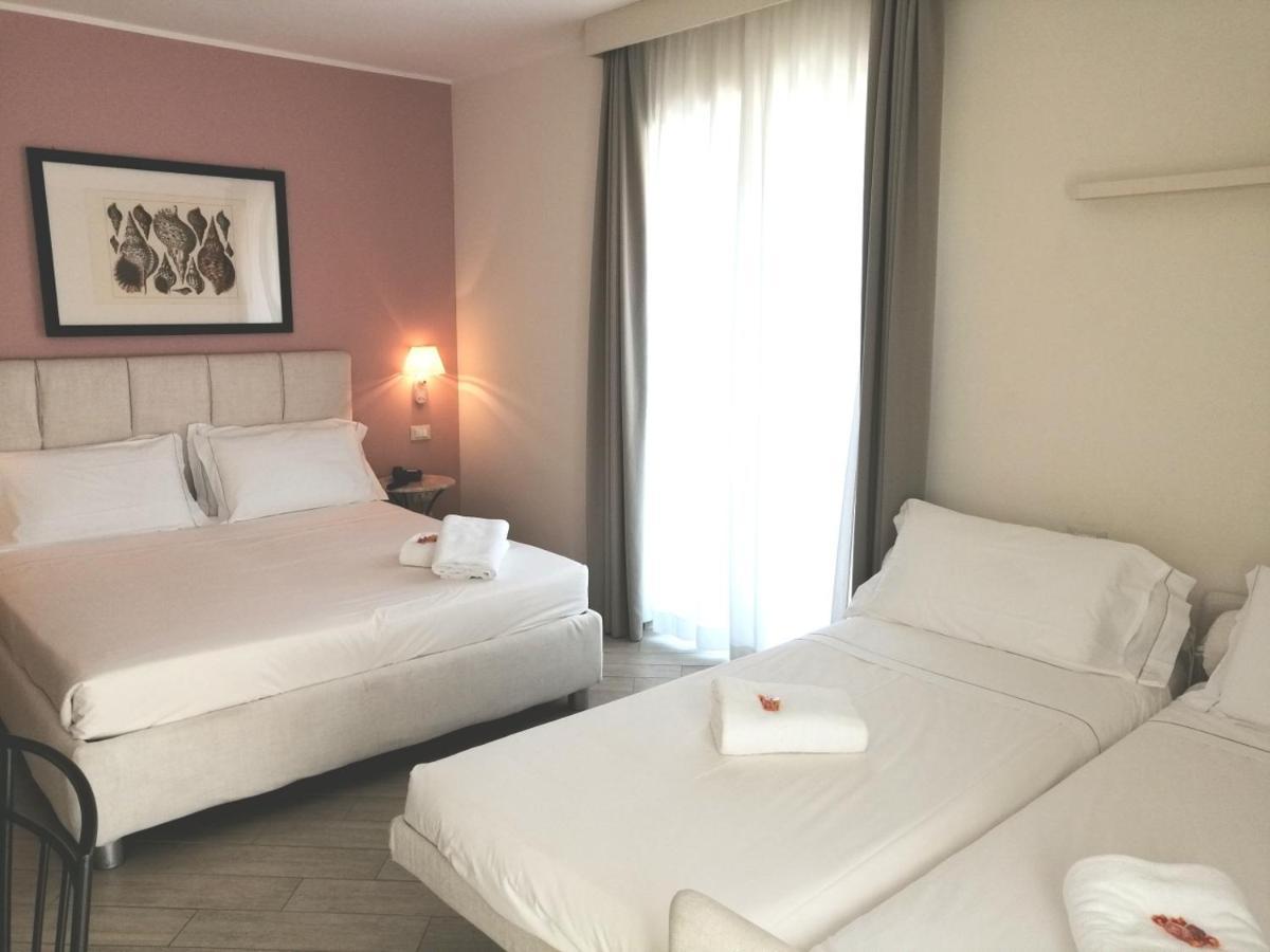 Deluxe Quadruple Room,1618831322:JPEG