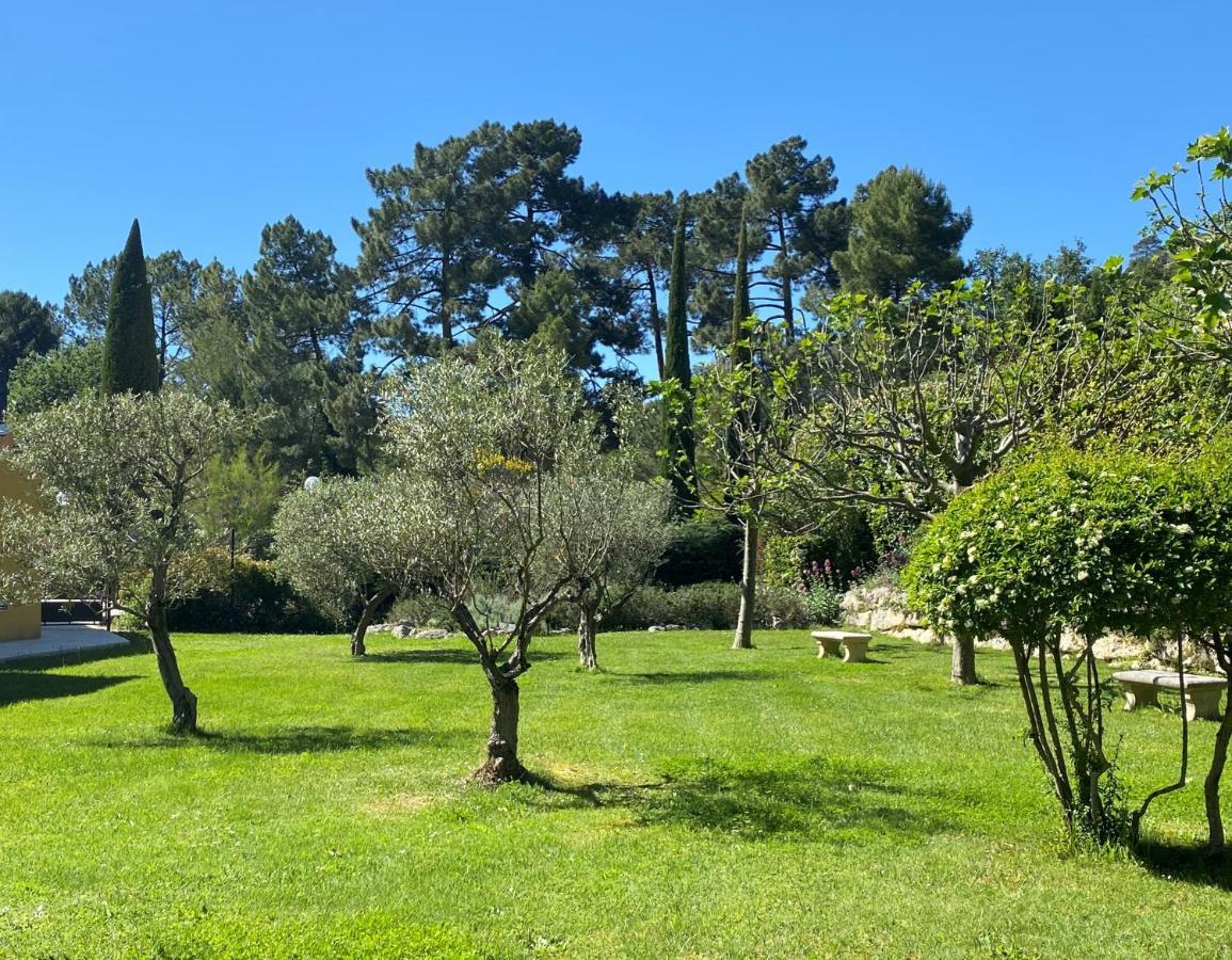 Chambre Double Classique - Vue sur Jardin
