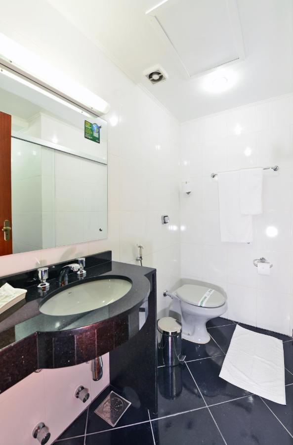 Quarto Duplo Standard