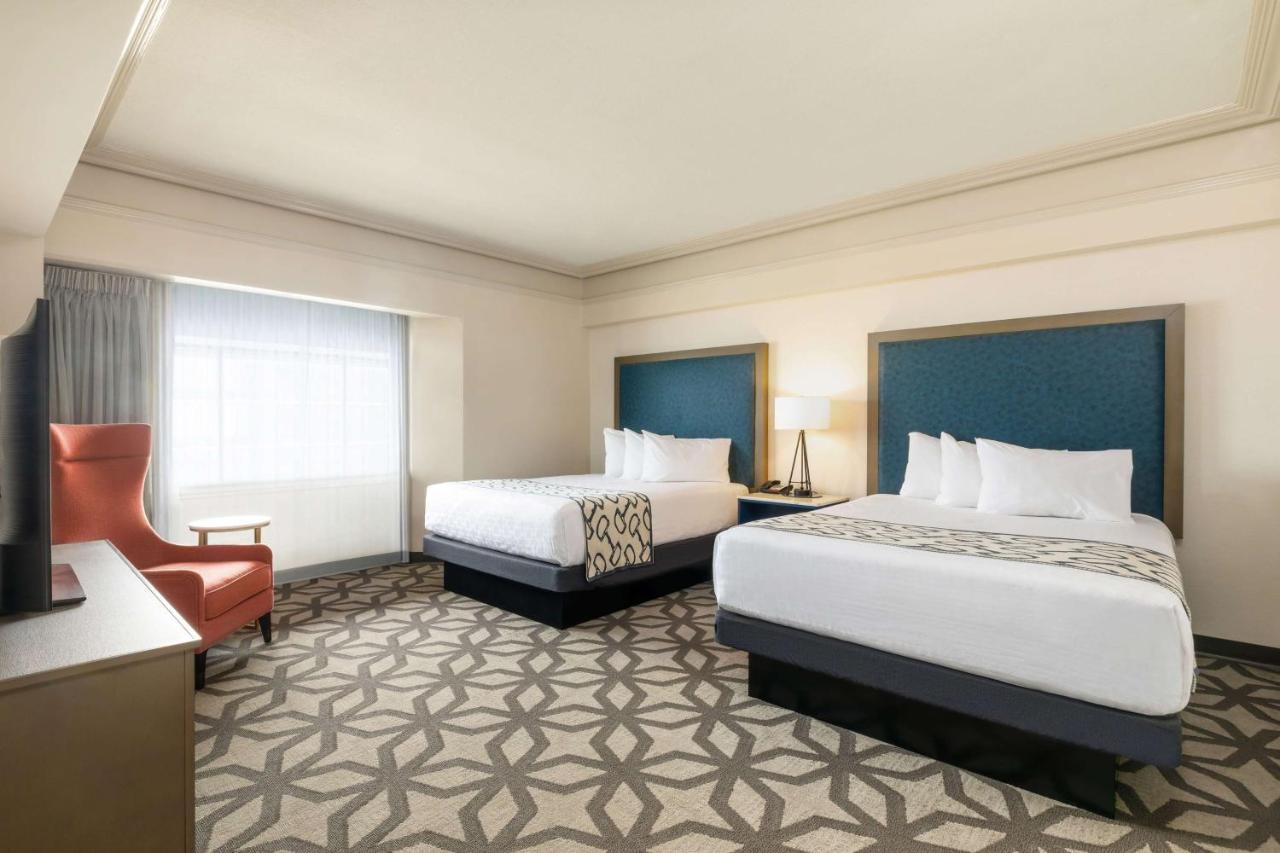 Two-Bedroom Suite with Waterview - Non-Smoking