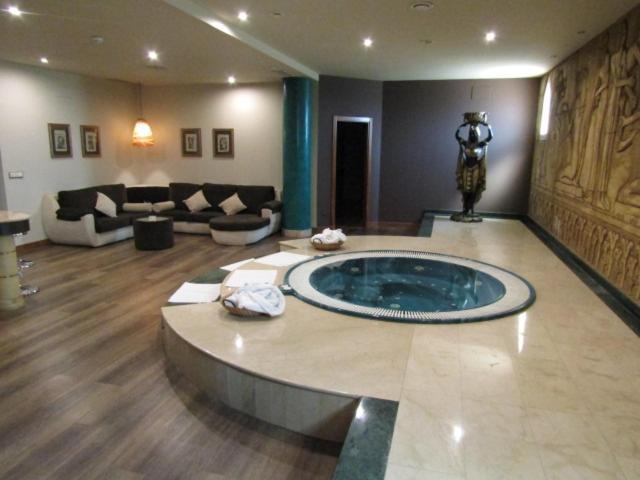 Presidential Suite,448106673:JPEG