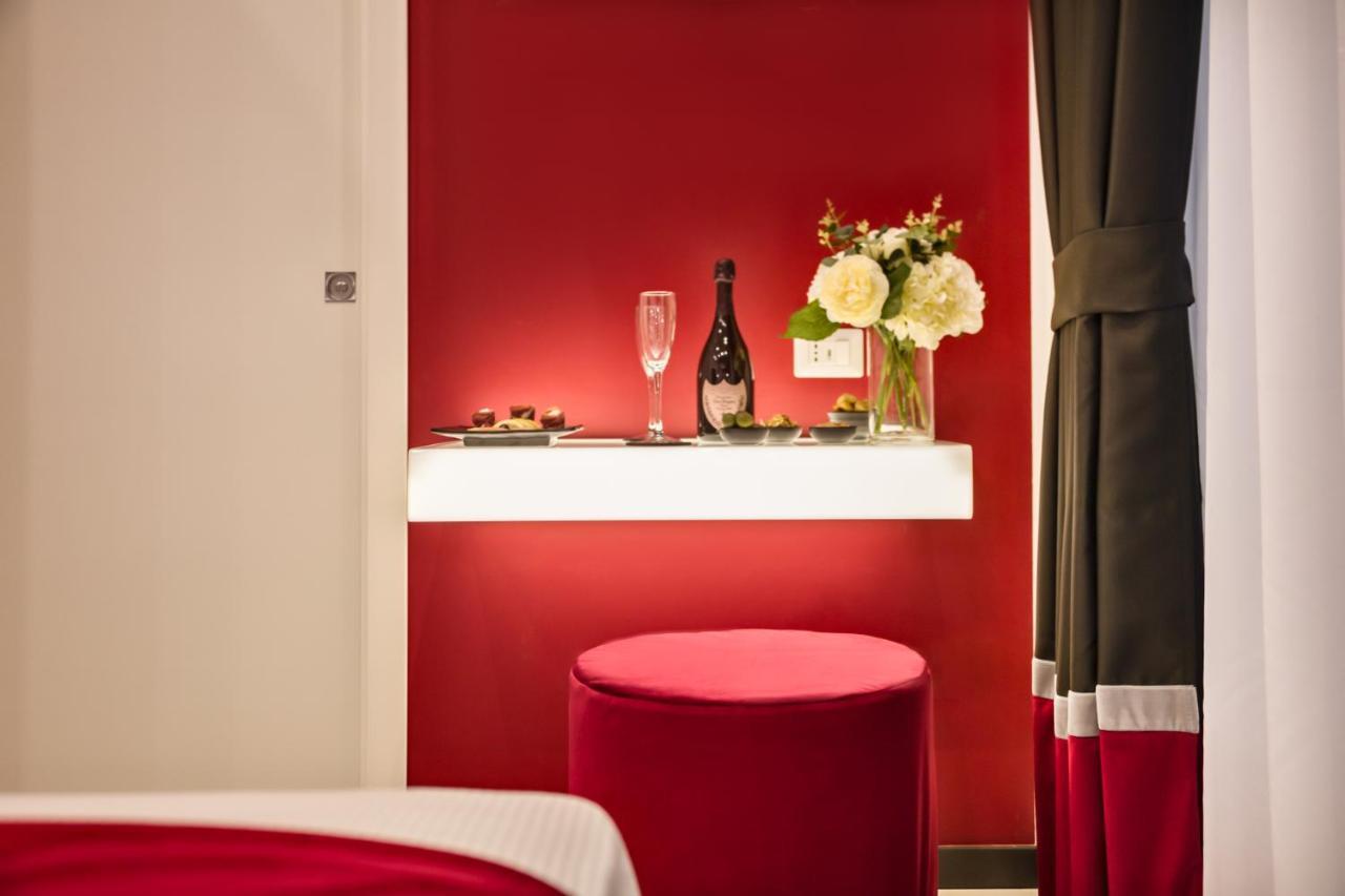 Deluxe Zimmer mit Kingsize-Bett