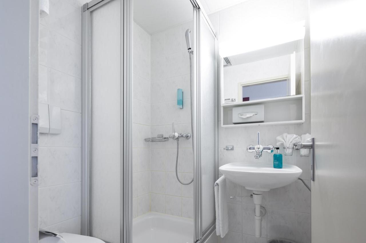Habitación Económica con aire acondicionado