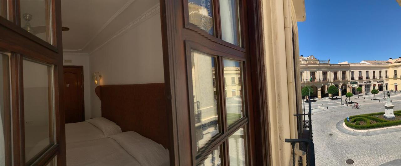 Habitación Doble con balcón y vistas a la ciudad - 1 o 2 camas