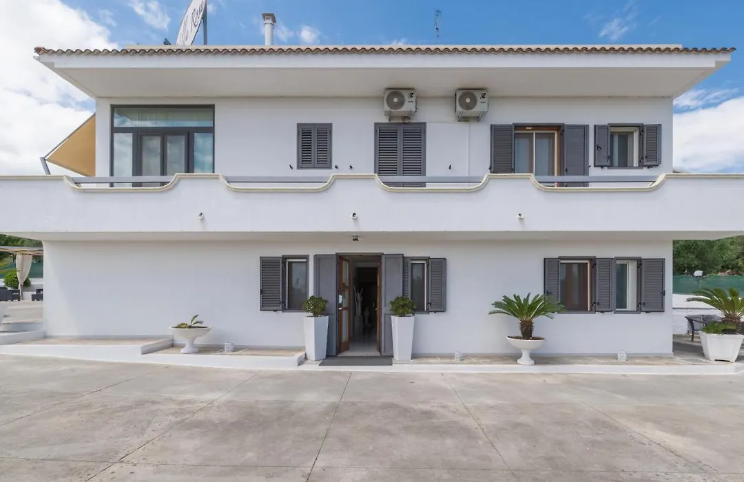 Piccolo Hotel Villa Rosa-1