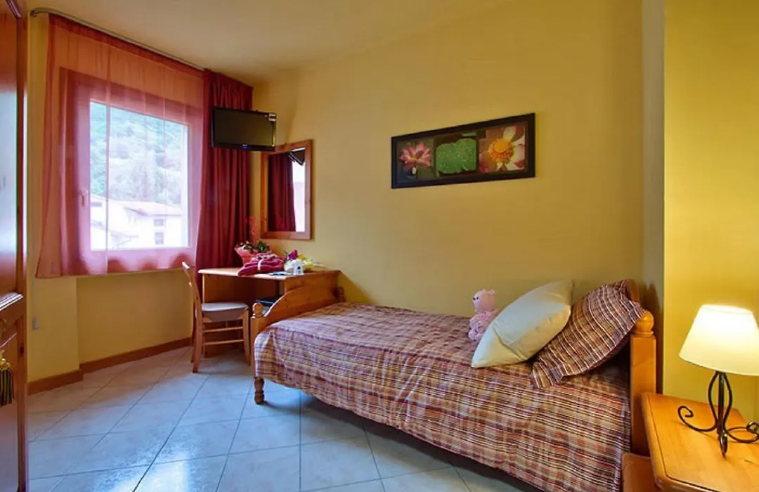 Pergola Rooms-1