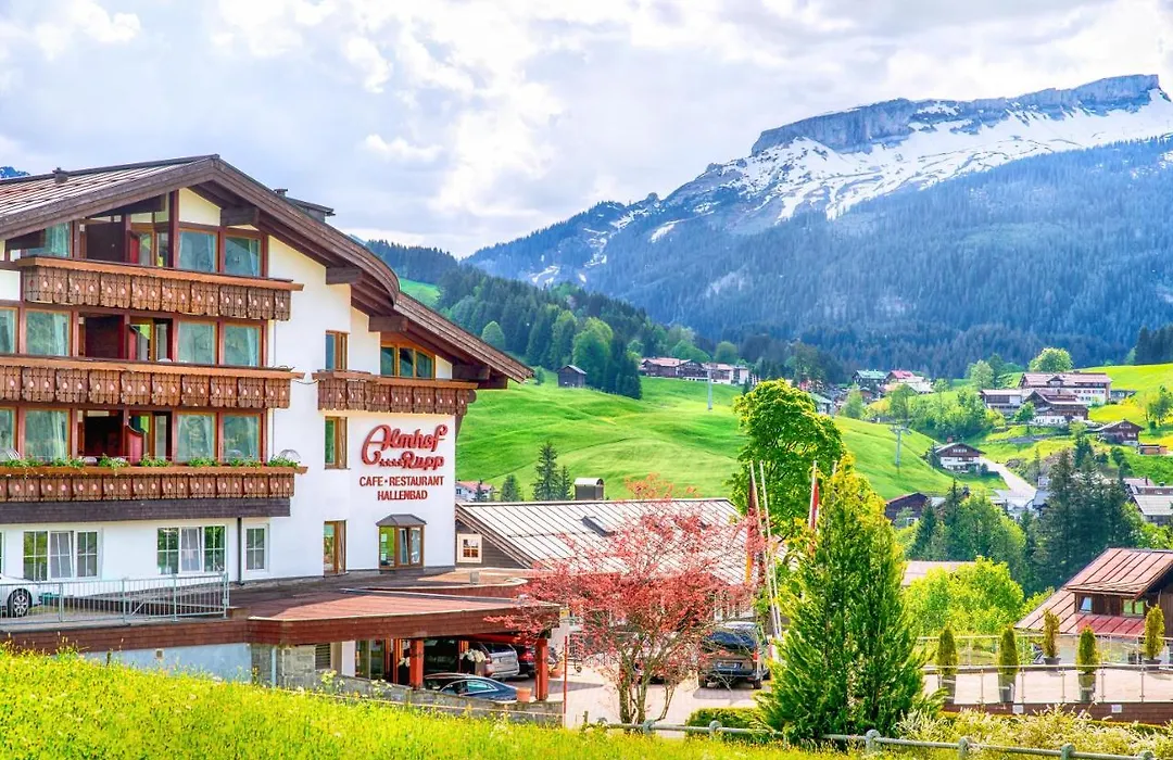 Ski- Und Aktivhotel Almhof Rupp-1