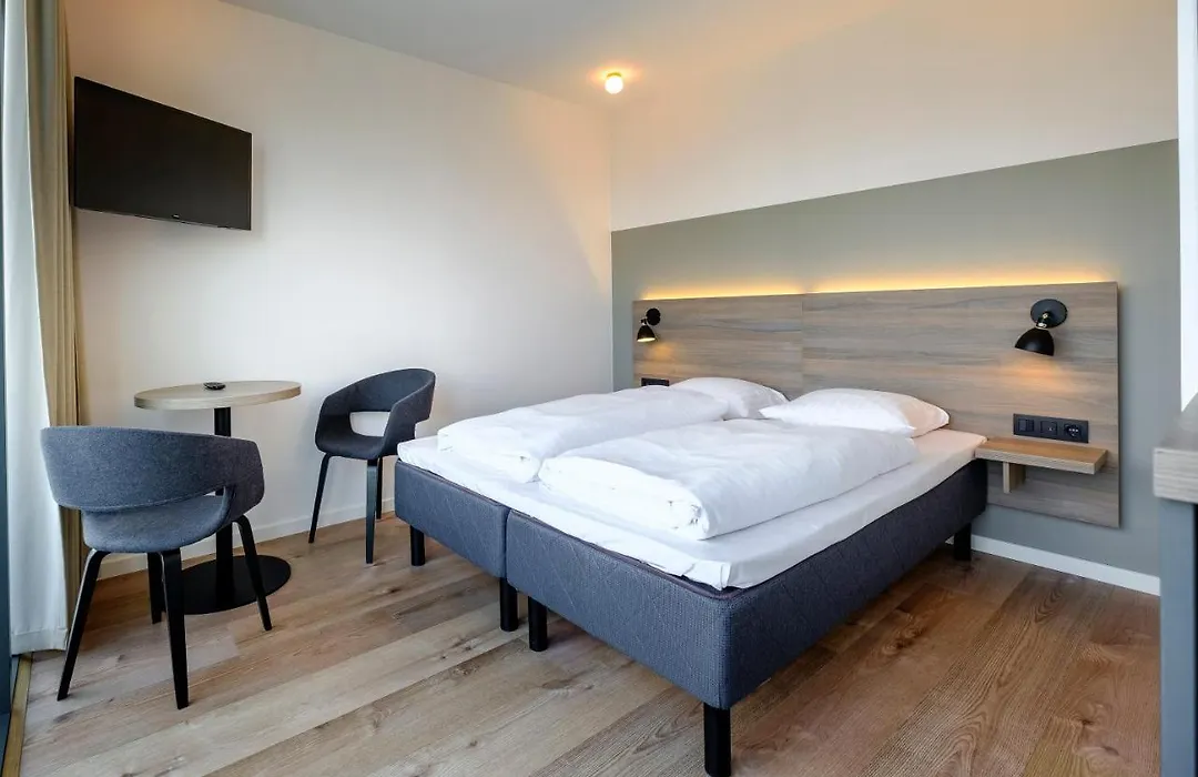 Go Hotel City Apartments-1