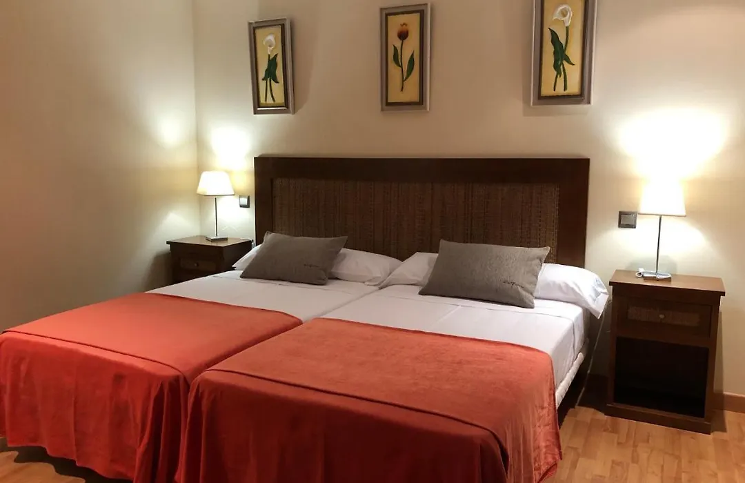 Hotel V.Ciudad-1