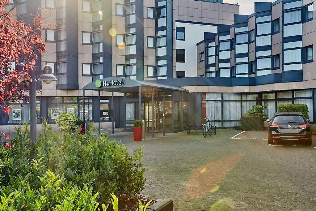 Hotel Hplus Koeln-Bruehl-1