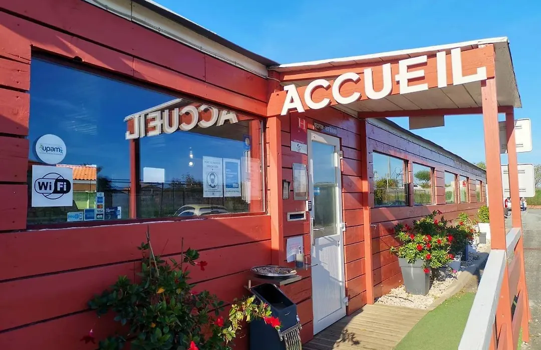 Hôtel Acajou-1