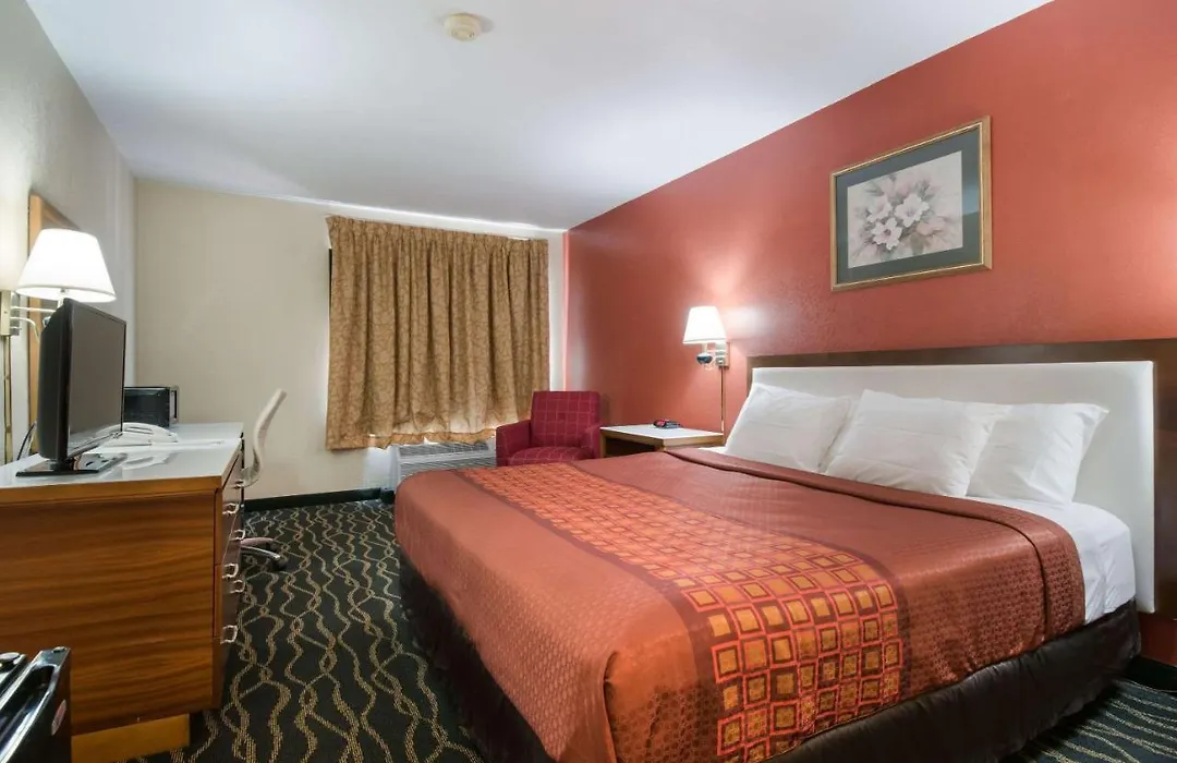 Rodeway Inn Wormleysburg - Harrisburg-1