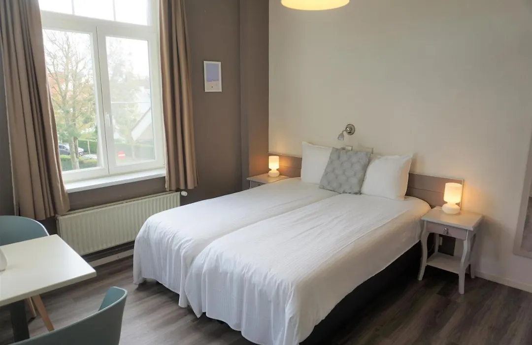 Hotel Bon Accueil-1