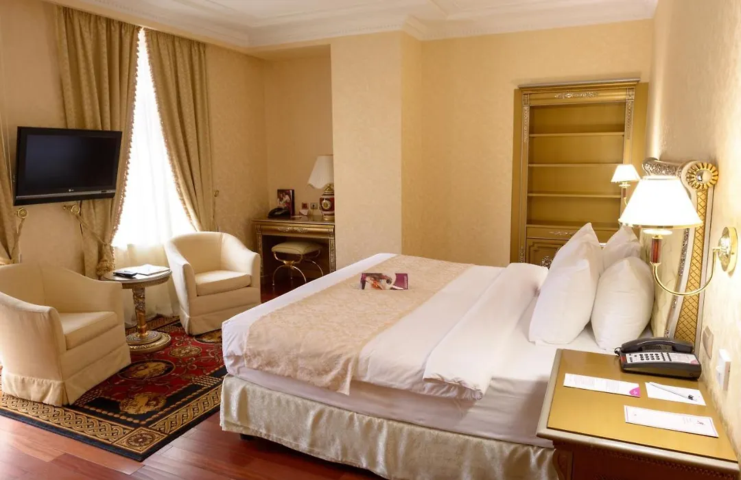 Crowne Plaza - Minsk, An Ihg Hotel-1