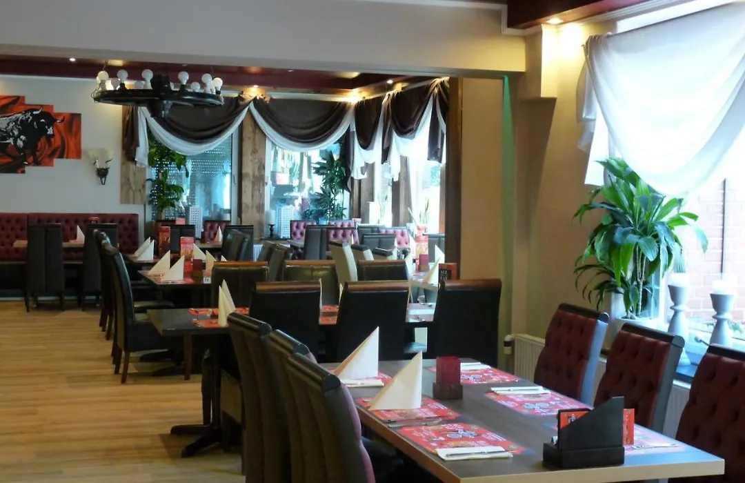 Hotel Rodizio Ug-1